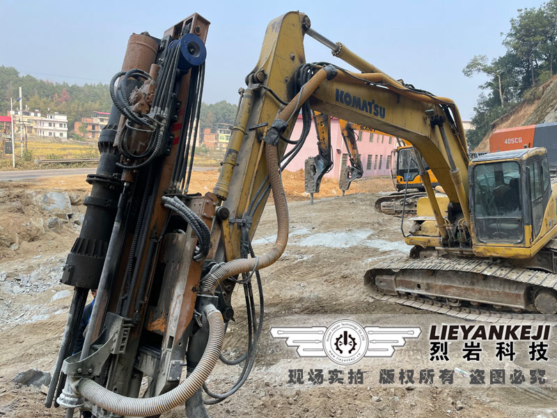 混凝土破裂機(jī) 混凝土破裂機(jī)